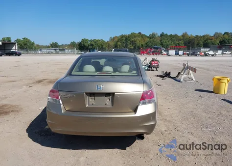 2008 Honda Accord 2.4 Ex z USA, uszkodzony, nr VIN 1HGCP26708A115956